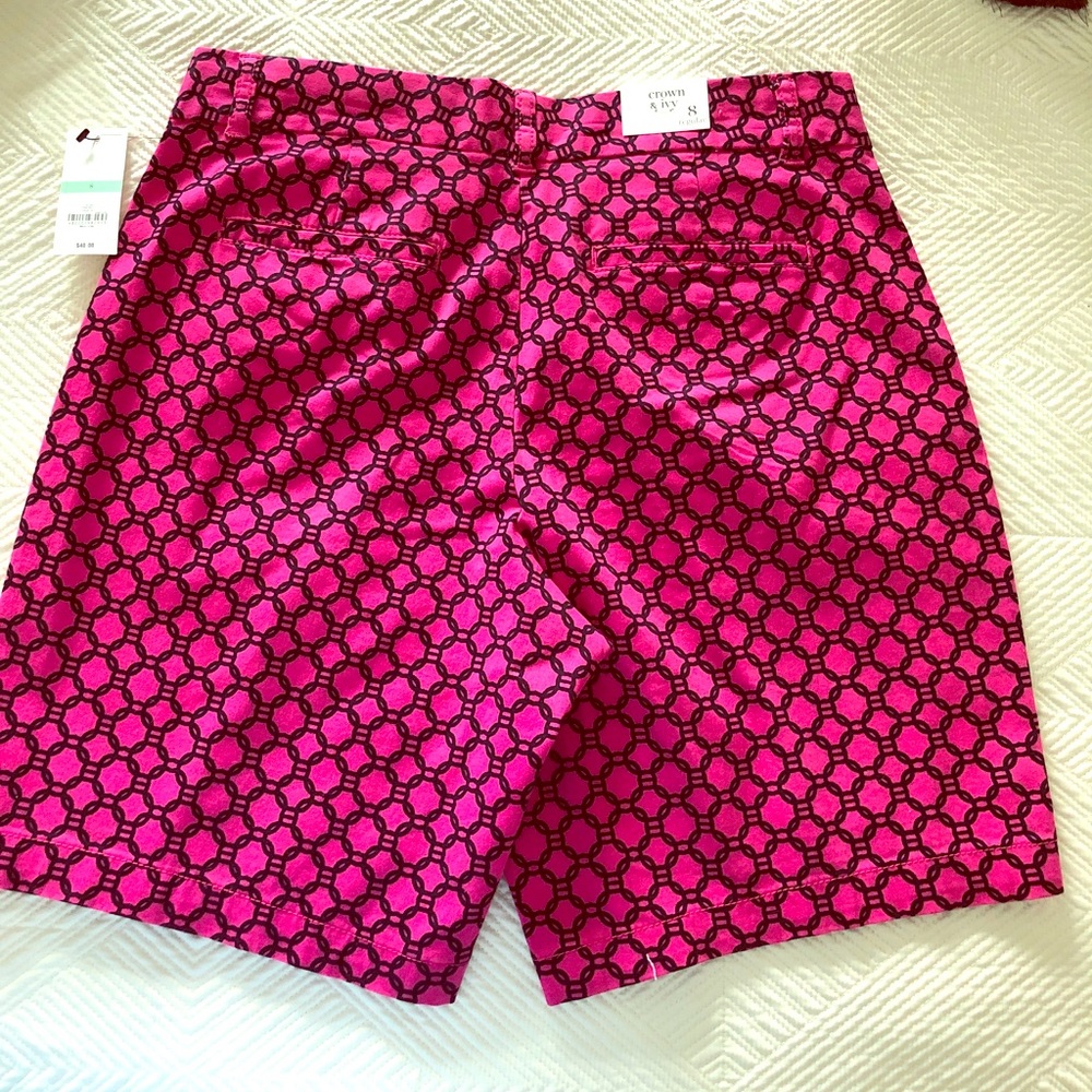 NWT Crown & Ivy Shorts